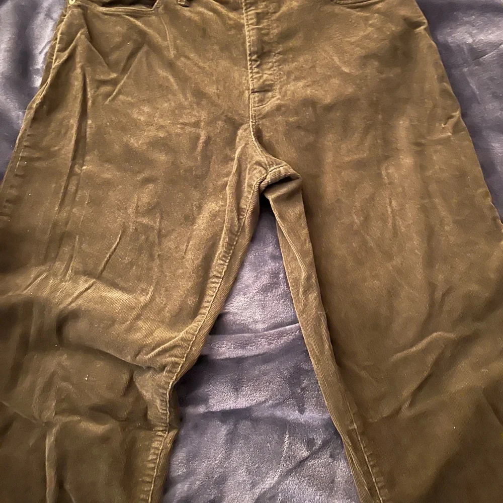 Todd Syder Corduroy olive jeans - Picture 2 of 2